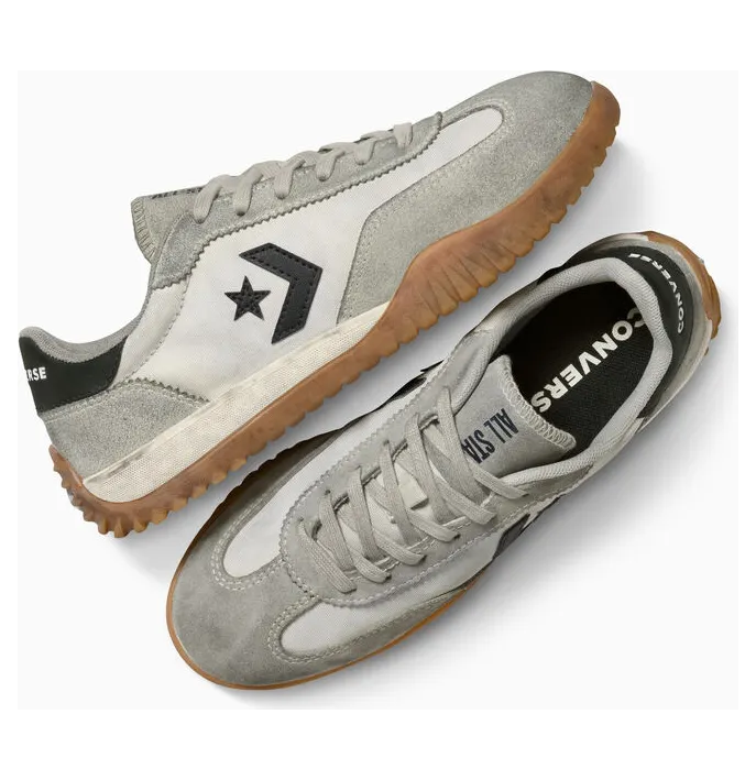 converse-sneaker A17733C