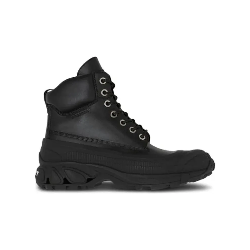 Burberry Chunky Lace Up Leather Boots Black (8036176)