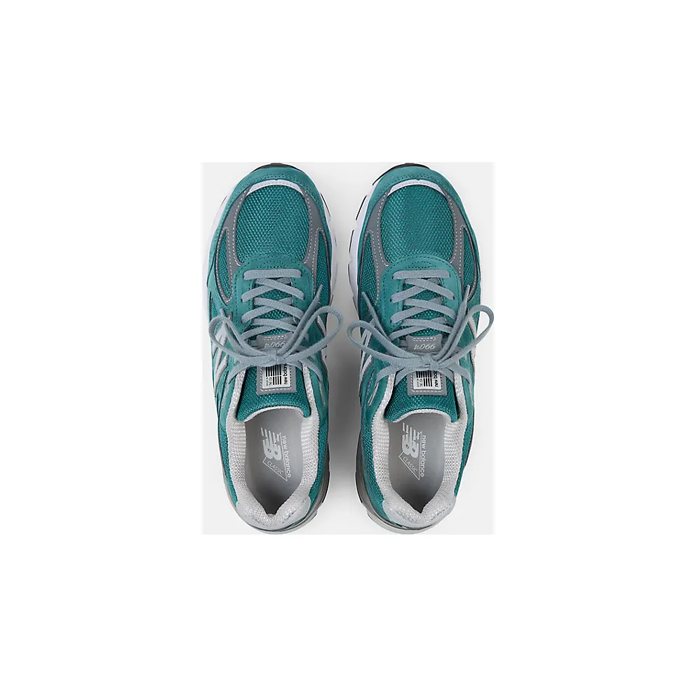 New Balance 990v4 (U990OV4)