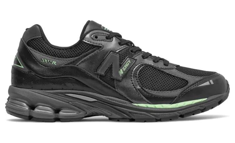 new-balance-2002r M2002RLD