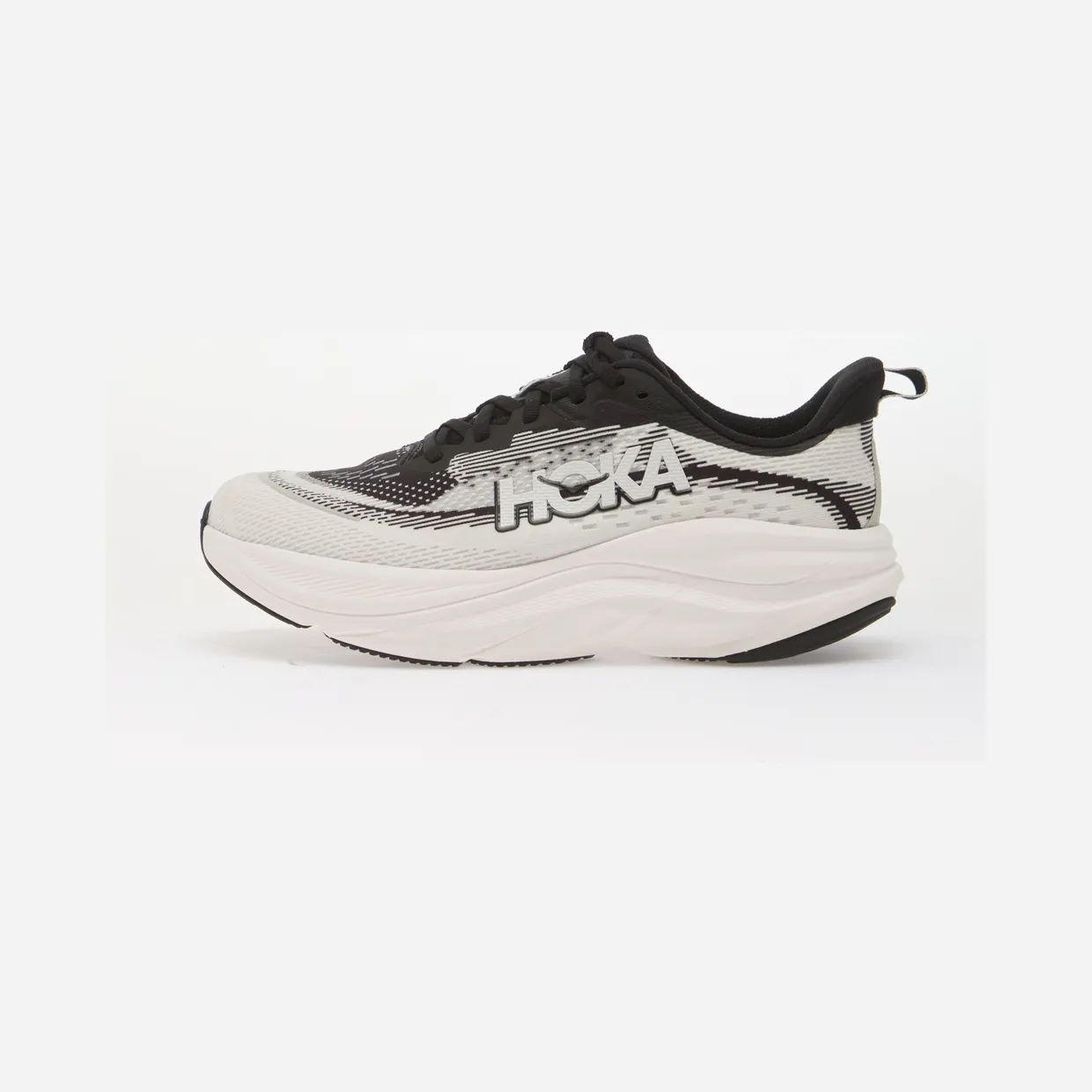 hoka-one-one-skyflow 1155118-BWHT