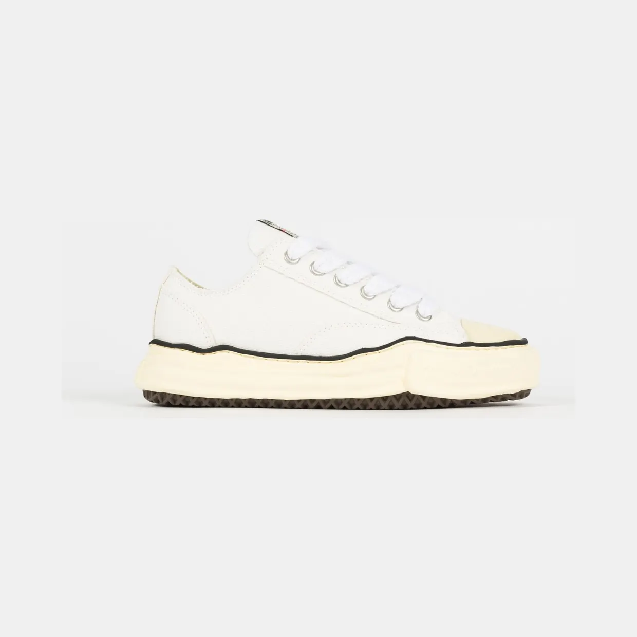 Maison Mihara Yasuhiro Peterson OG Sole Canvas Low White (A09FW733 WHT)