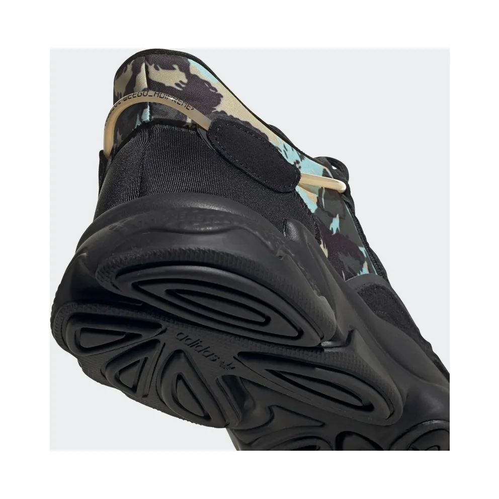 adidas OZWEEGO Core Black / Core Black / Hazy Beige (GV9710)