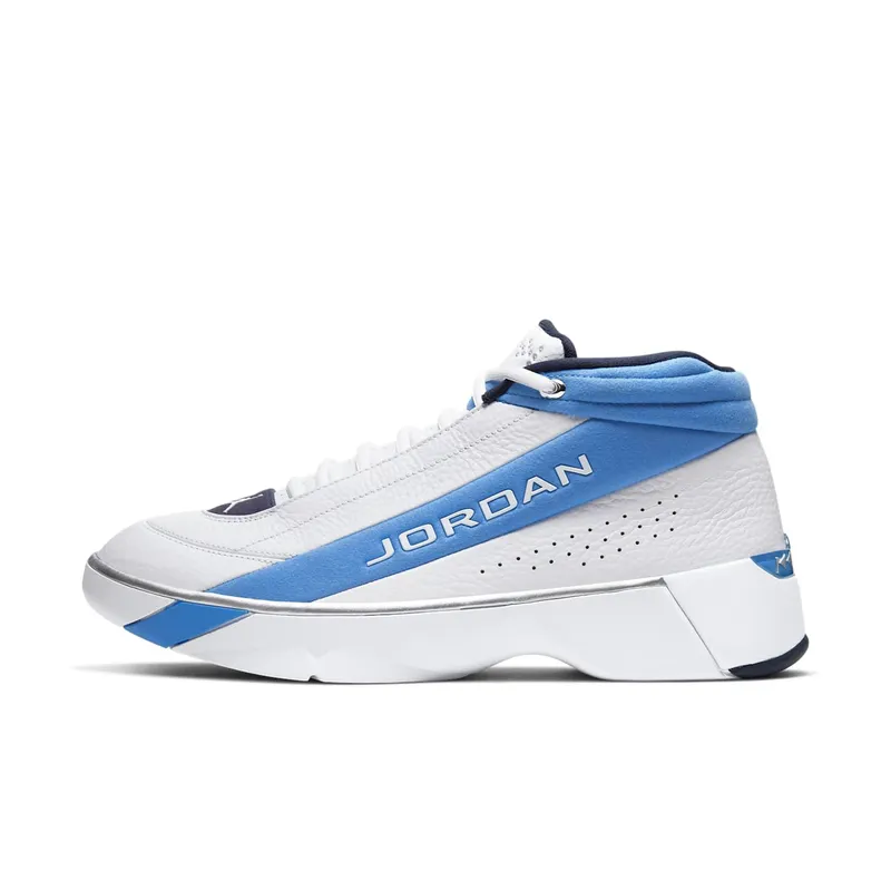 Jordan Team Showcase UNC White/White-University Blue-Midnight Navy (CD4150-104)
