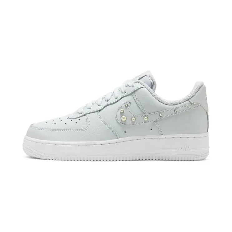 Nike Air Force 1 Low ’07 SE TRND Pearl Swoosh Pure Platinum (DV3810-001)