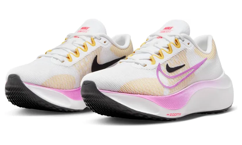 nike-zoom DM8974-100