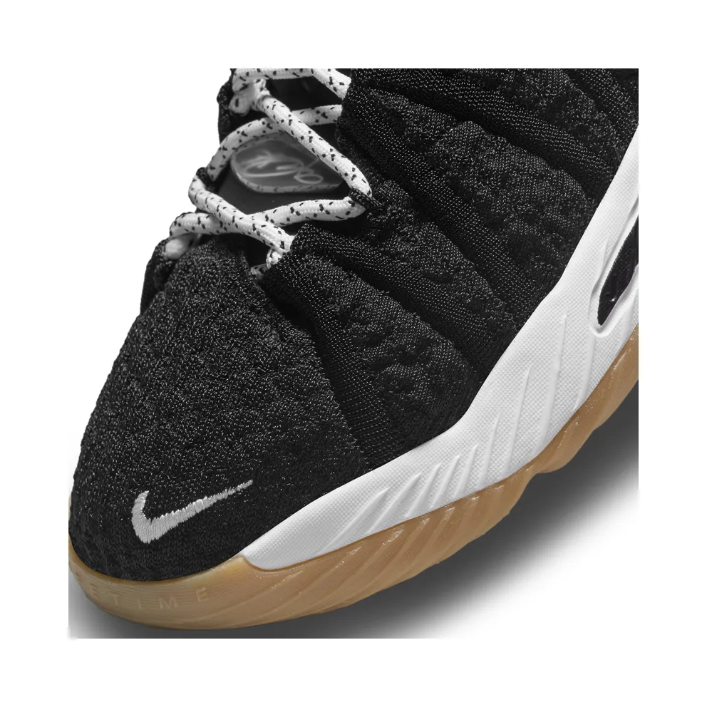 LeBron 18 voor kids Black (CW2760-007)