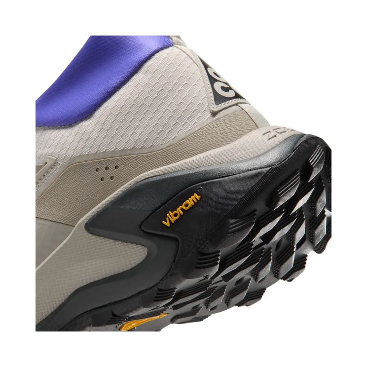 nike-acg IO7854-100
