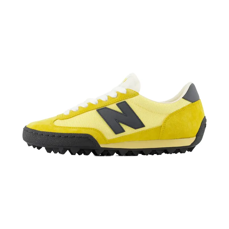 New Balance Gator Run “Apollo Gold Black”: goud zonder poespas