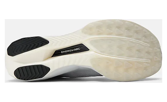 new-balance-fuelcell-supercomp MRCELDI5