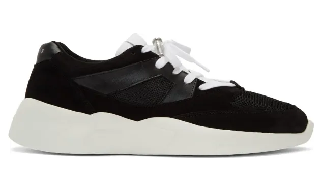 Essentials Black Distance Sneakers (ES02W19U-SRLEFABLWH)