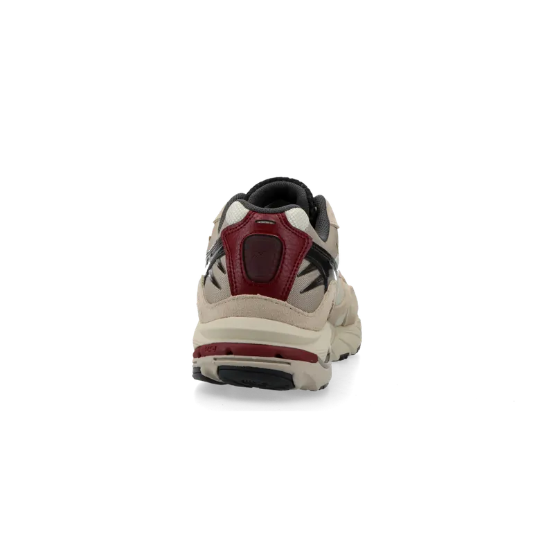 Mizuno Wave Rider 10 “Yokai” (summer sand / vintage khaki / mojave desert) – D1GA247301