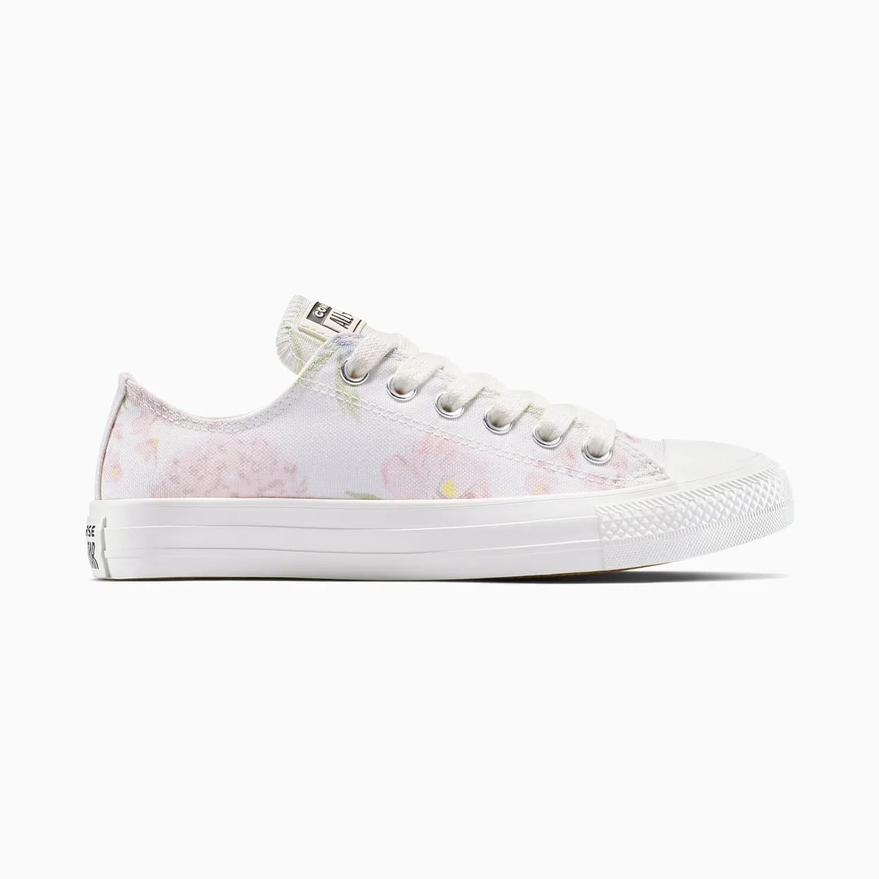 converse-chuck-taylor-all-star A15482C