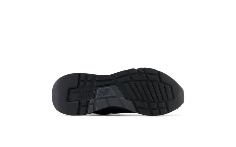 New Balance 997R Triple Black (U997RFB)