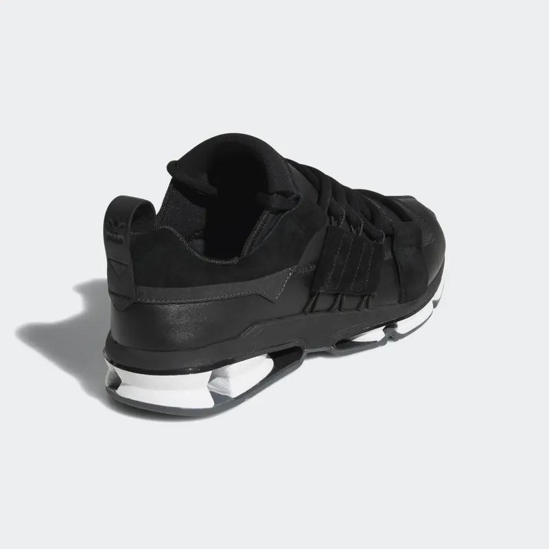 adidas Twinstrike Adv Stretch Leather Black White Core Black/Footwear White/Core Black (B28015)