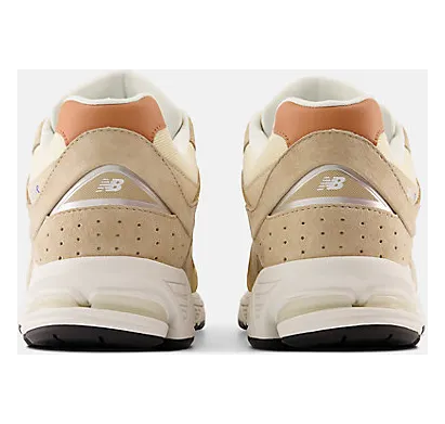 new-balance-2002r M2002REF