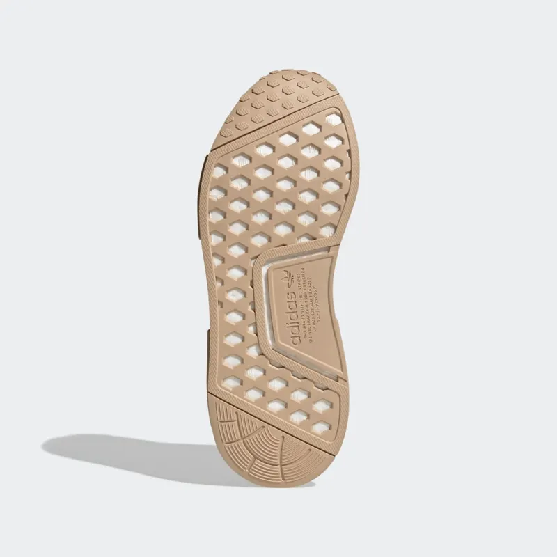 adidas NMD_R1 Pale Nude / Cloud White / Sonic Ink (GZ8025)