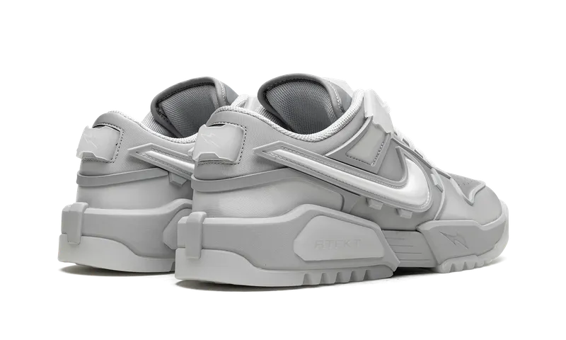 Nike Dunk Genesis Low “RTFKT Ghost (Edition of 8461)” (HQ3034-001)