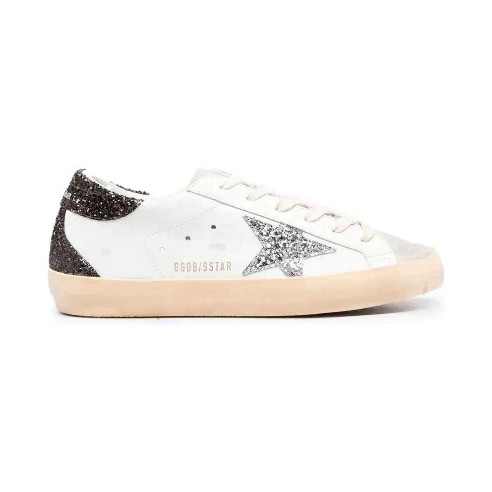Golden Goose Super-Star mit silberfarbenem Glitter-Stern und brauner Glitter-Fersenlasche – White (GWF00102F003971)
