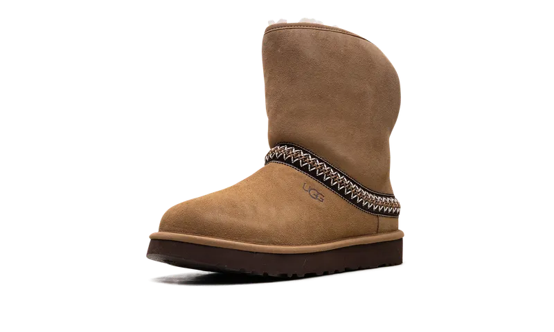 Ugg Classic Short Crescent Boot “Chestnut” (1161770-CHE)