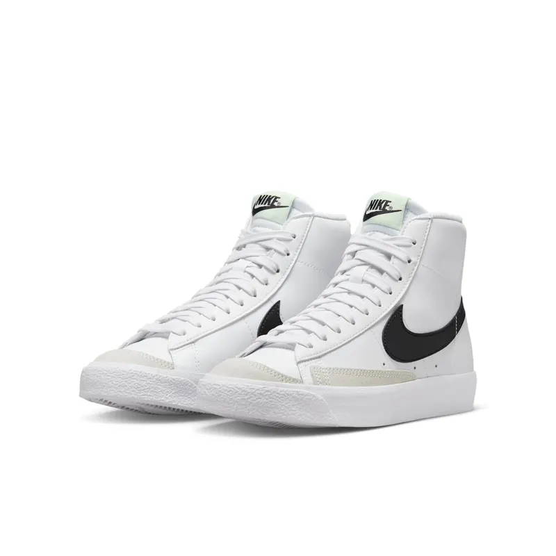 Nike Blazer Mid ’77 Older Kids’ White (DA4086-109)