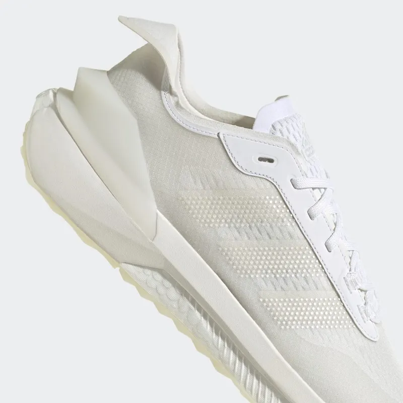Adidas Avryn Cloud White / Zero Metalic / Crystal White (HP5972)