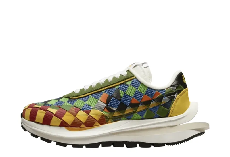 Nike VaporWaffle Woven sacai Jean Paul Gaultier Green Gusto (DR5209-300)