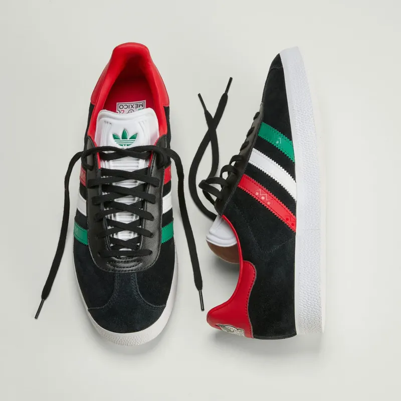 adidas Gazelle (HQ9441)