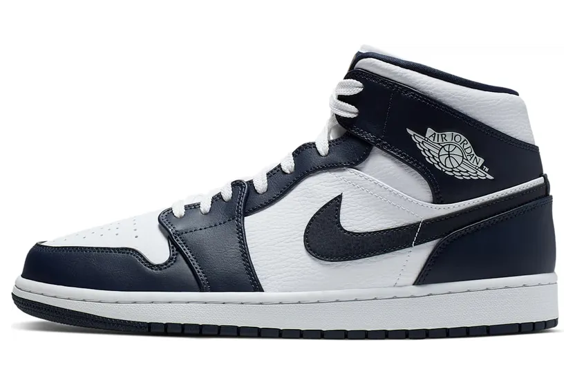 Air Jordan 1 Mid White Obsidian (554724-174)