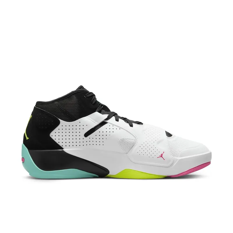Zion 2 Basketball White (DO9161-107)