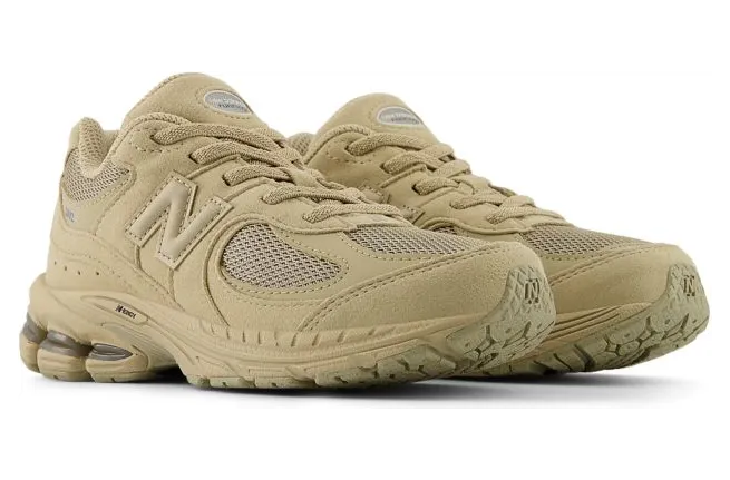 new-balance-2002r P200258F