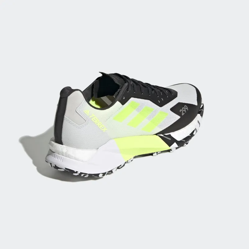 adidas Terrex Agravic Ultra Trail Running Cloud White / Grey Two / Core Black (FY7629)
