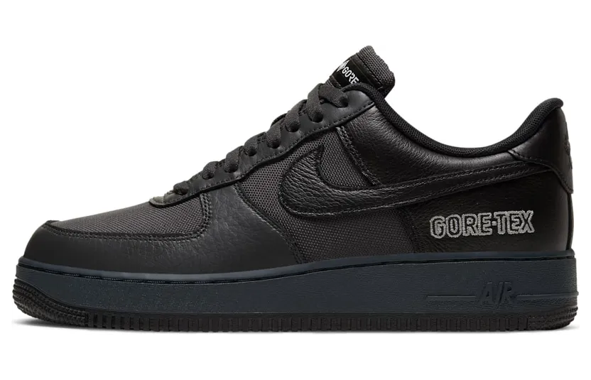 Nike Air Force 1 GoreTex (CT2858-001)