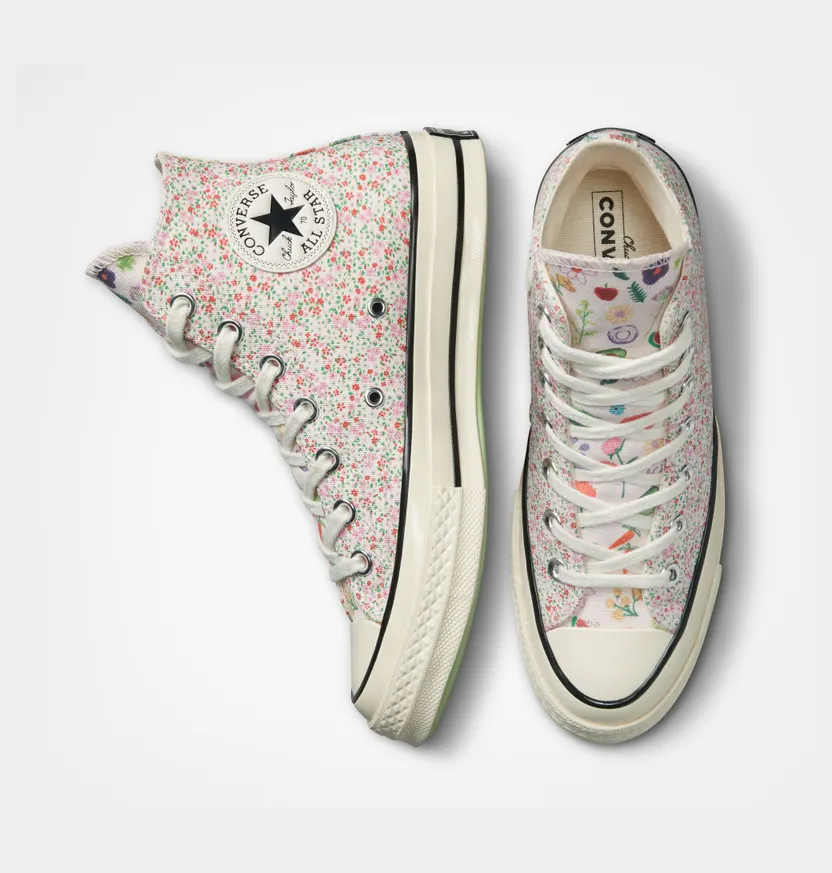 converse-chuck-taylor-all-star A03555C