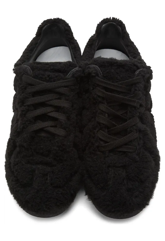 Maison Margiela Beige Replica Shearling Sneakers (S57WS0410 P4355) (5)