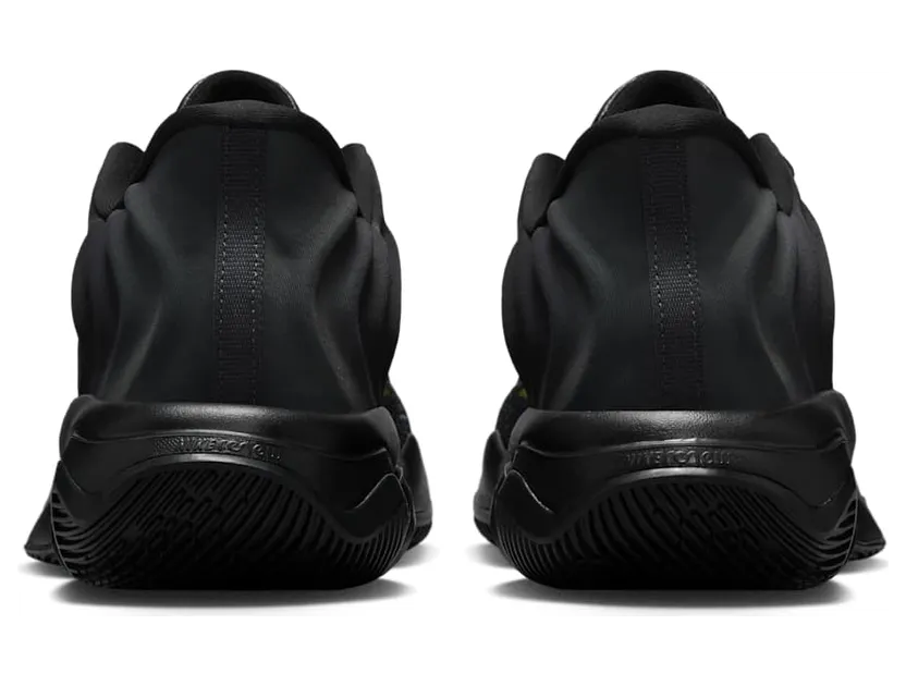 nike-giannis-immortality FQ3680-010