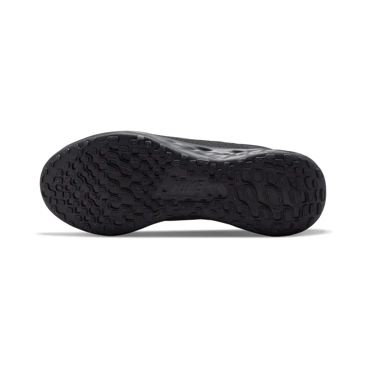 nike-revolution DC8992-001