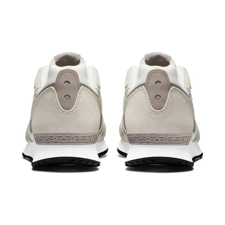 nike-venture-runner CK2944-200