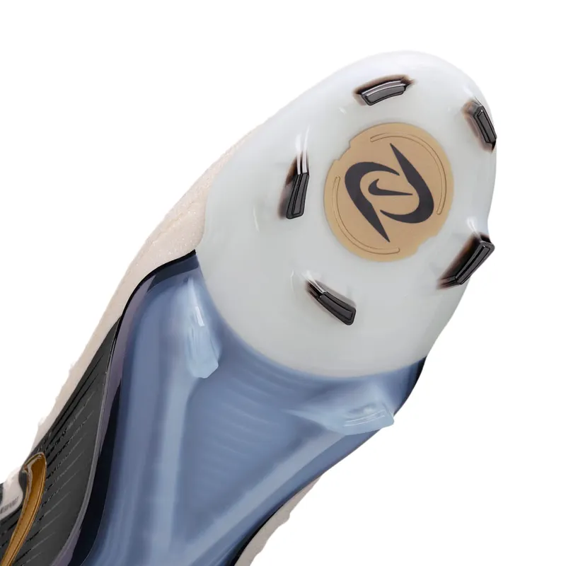 Nike Phantom Luna 2 Elite FG “Mad Ready Pack” (FJ2572-100)