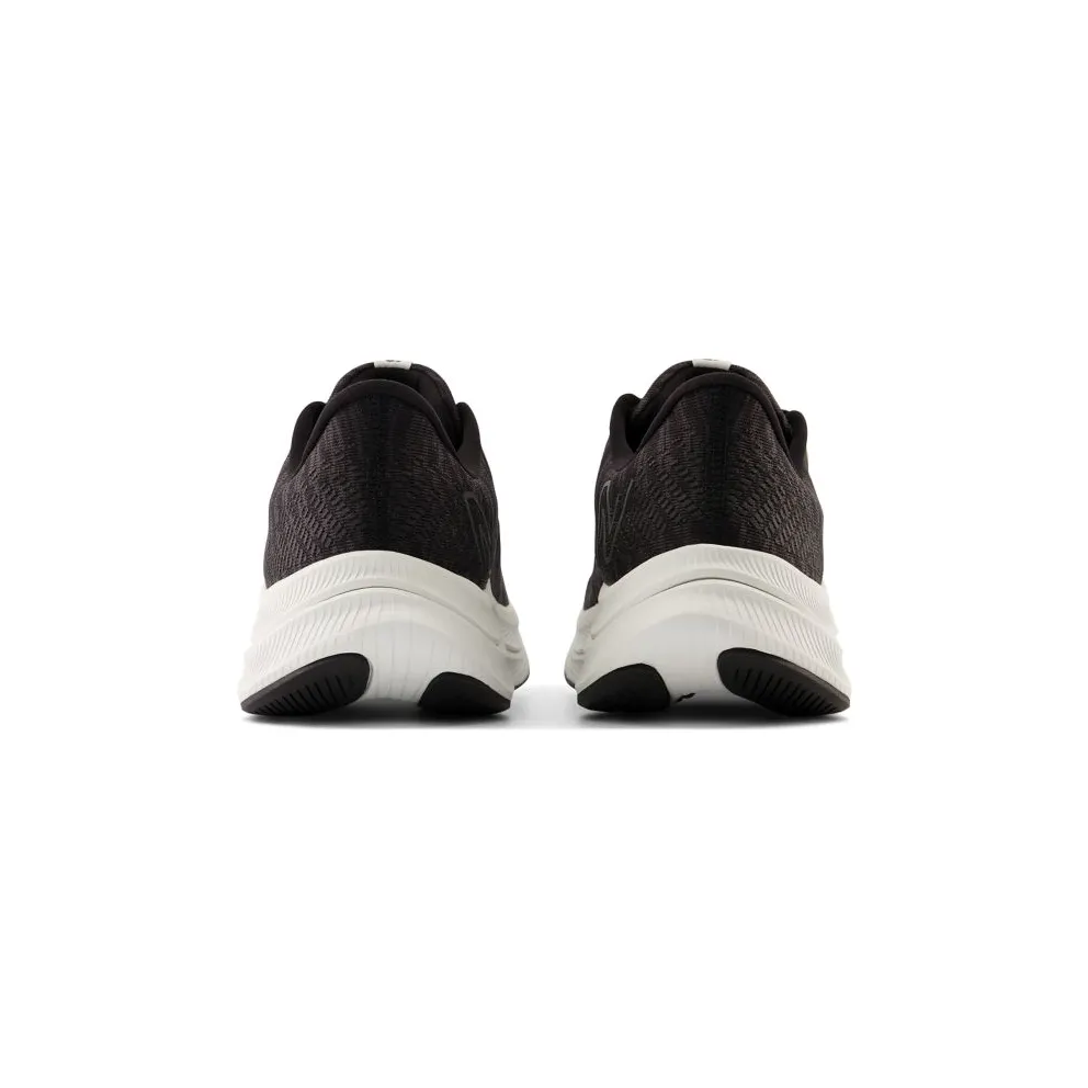New Balance FuelCell Propel V4 “Black White” (MFCPRLB4)