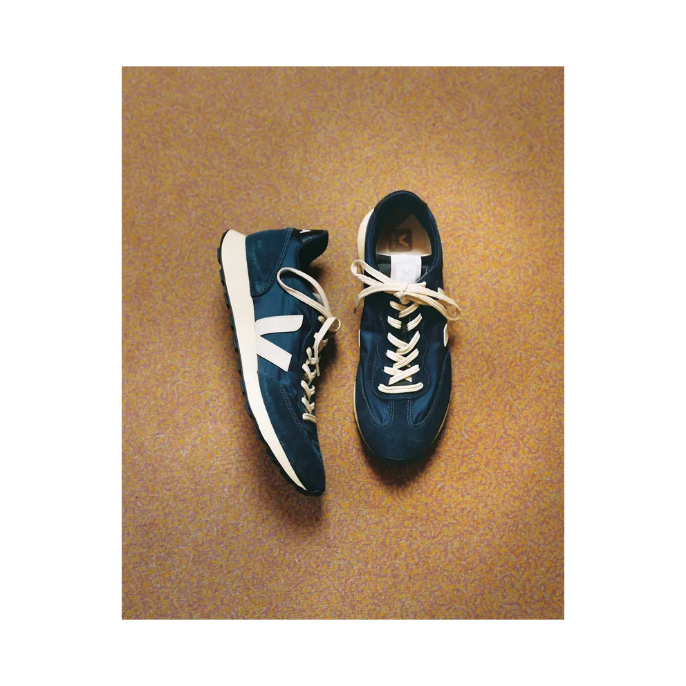 Veja Rio Branco Blue