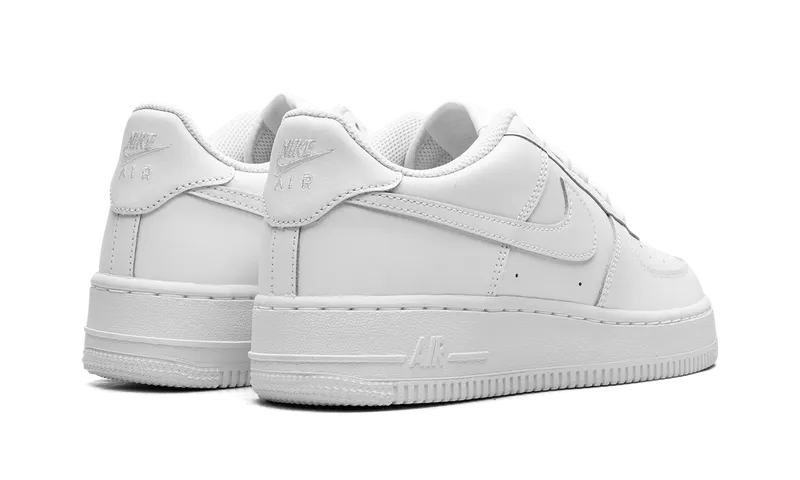 Nike Air Force 1 LE GS “Triple White” (FV5951-111)
