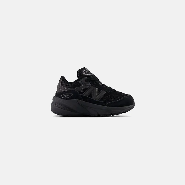 New Balance 990v6 Black Metallic (IC990BB6)