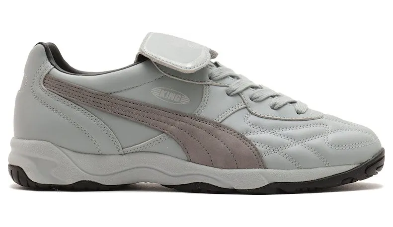 Puma King Indoor Premium atmos x NIVELCRACK Concrete Football (404819-01)
