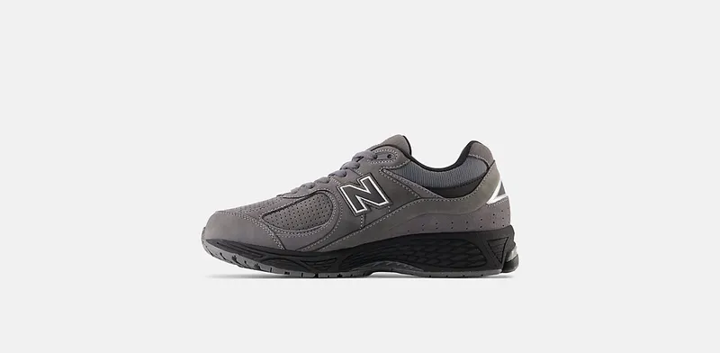 New Balance 2002R “Castlerock / Black” (M2002REH)
