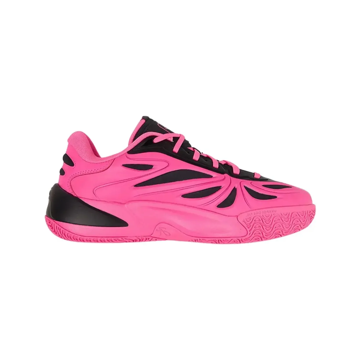 reebok-angel-reese-1 100262060