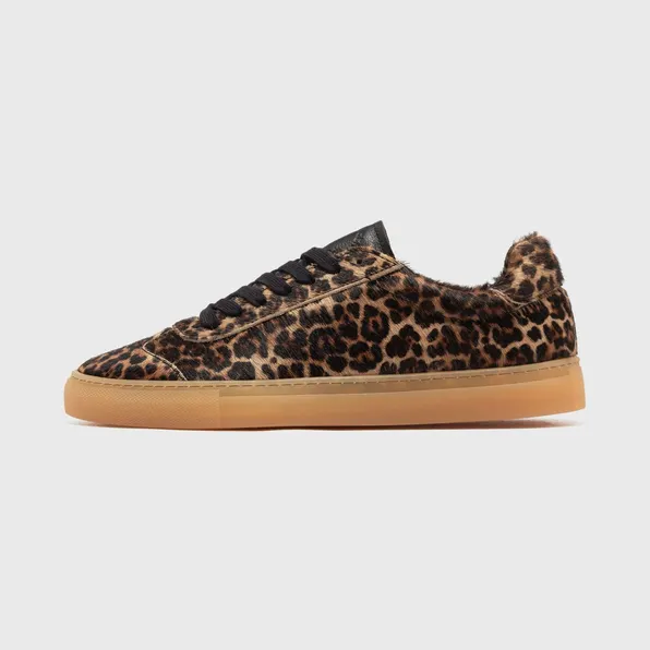 Copenhagen Studios CPH433 hairy leather Brown