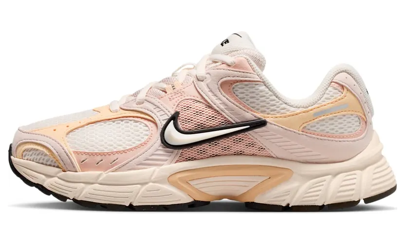 Nike V5 RNR “Chalk Silt Red Arctic Orange” (II6294-102)