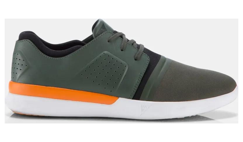 under-armour-sneaker 1297596-789