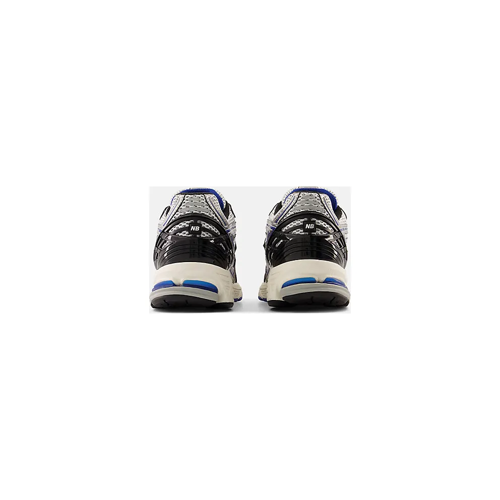 New Balance 1906R “Silver Metallic” (M1906RCD)